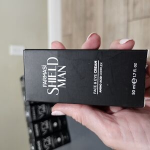 Farmasi Shield Man Face & Eye Cream - Black